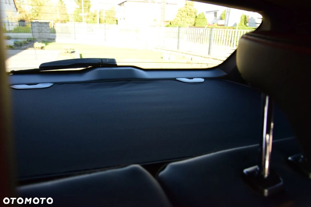 Ford Kuga 2.0 EcoBlue AWD ST-Line X - 24