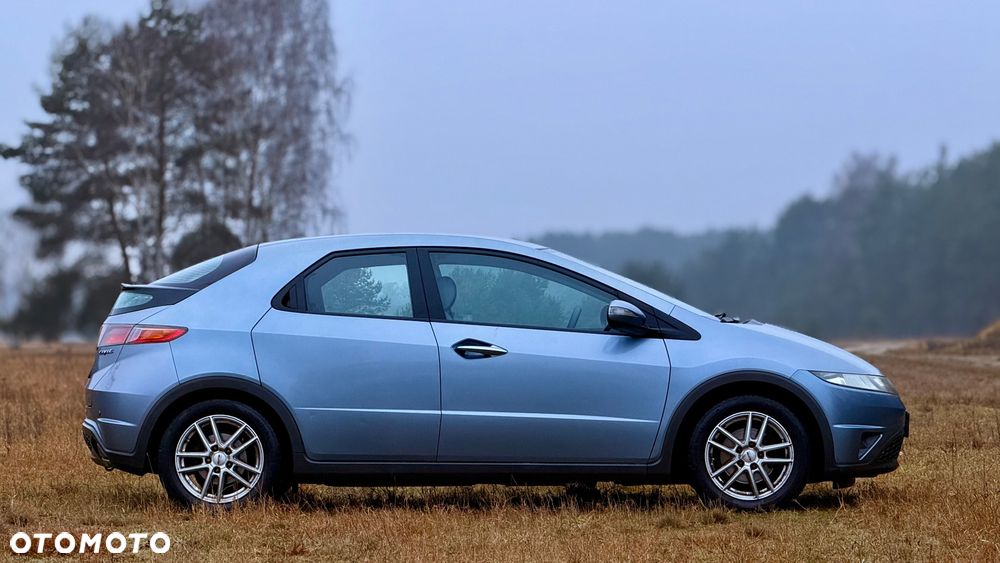 Honda Civic 1.4 Comfort - 11