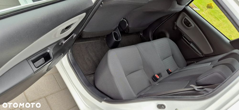 Toyota Yaris 1.5 Active - 21