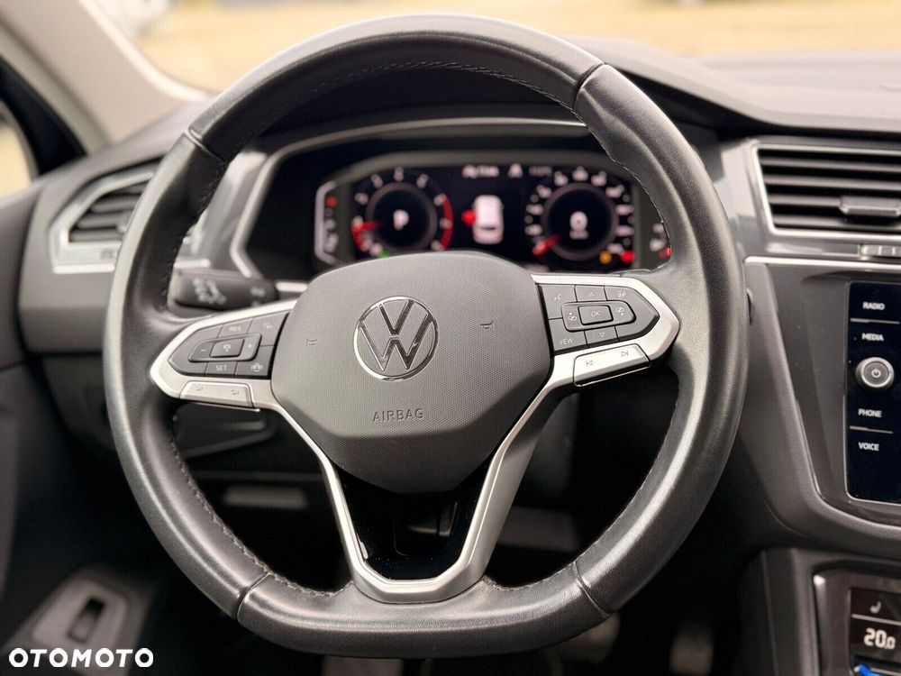 Volkswagen Tiguan 2.0 TSI 4Mot Elegance DSG - 15