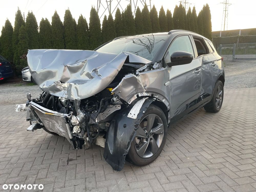 Opel Grandland 1.2 DI - 3