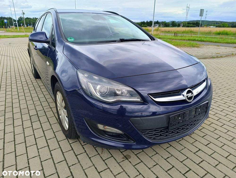 Opel Astra 1.6 CDTI Enjoy - 10