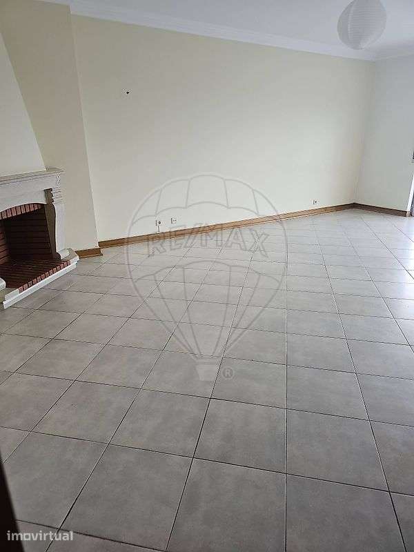 Apartamento T3 para arrendamento - Grande imagem: 2/24