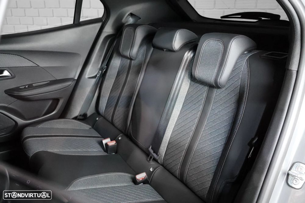 Peugeot 2008 1.2 PureTech Allure Pack - 14