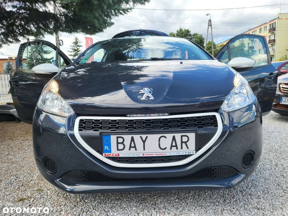 Peugeot 208 - 6