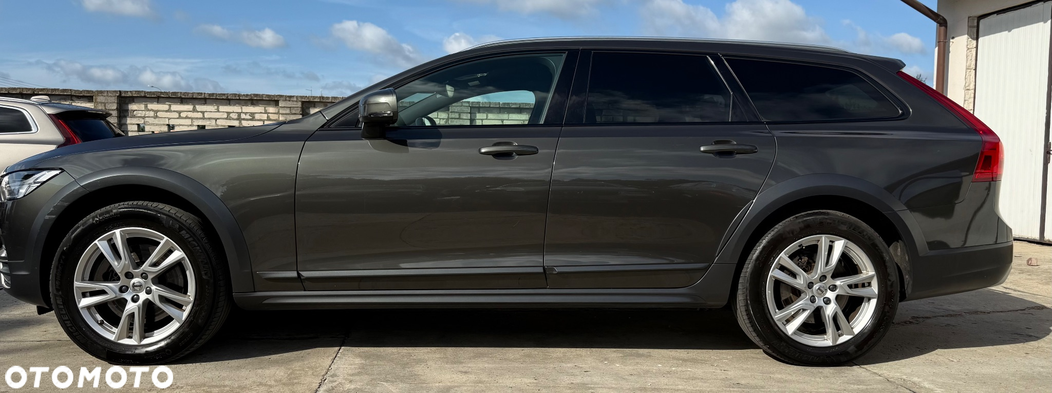 Volvo V90 Cross Country D4 AWD Geartronic Pro - 3