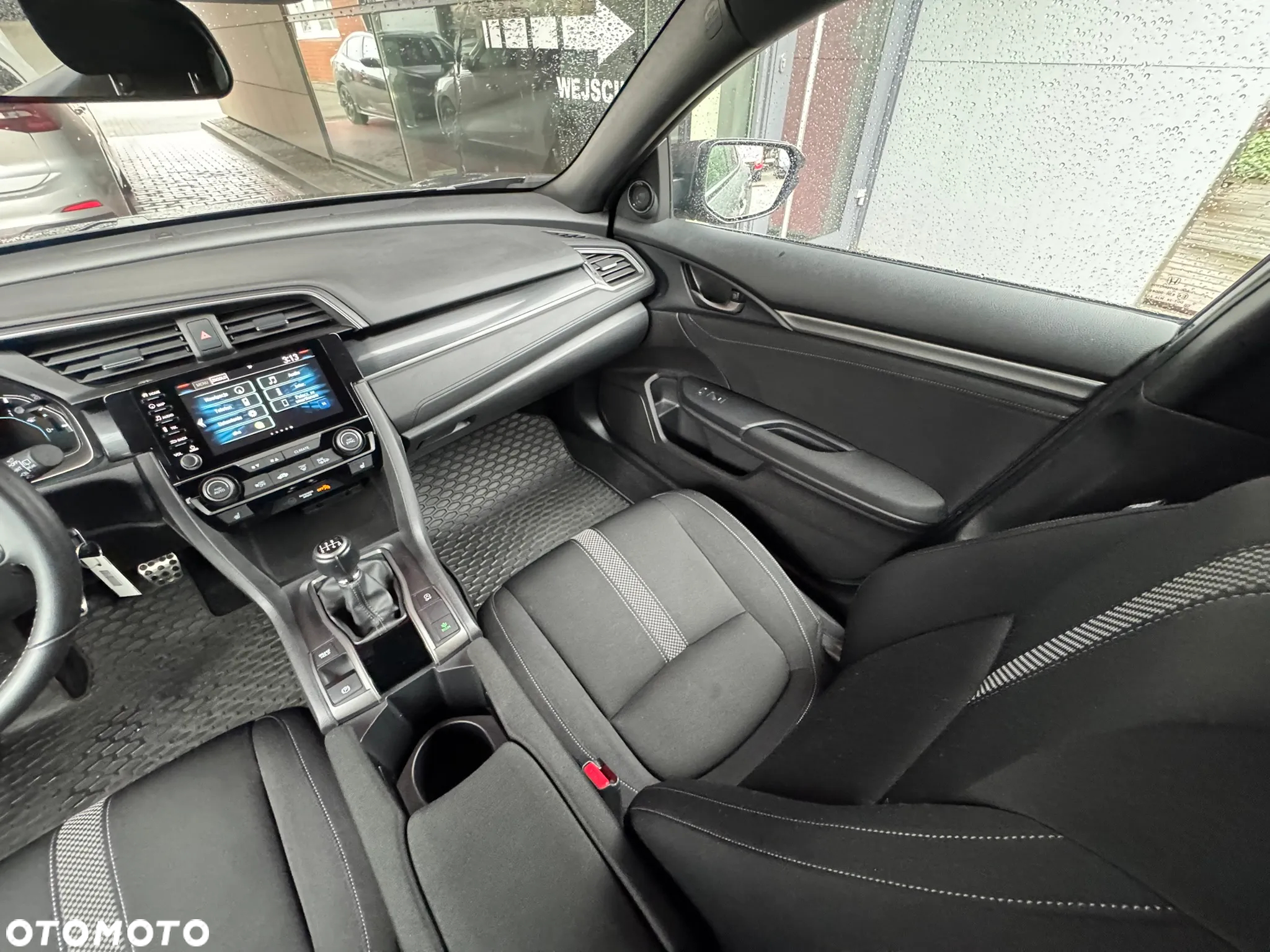 Honda Civic 1.0 T Elegance - 24