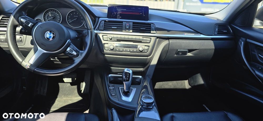 BMW Seria 3 328i Sport-Aut Sport Line - 9