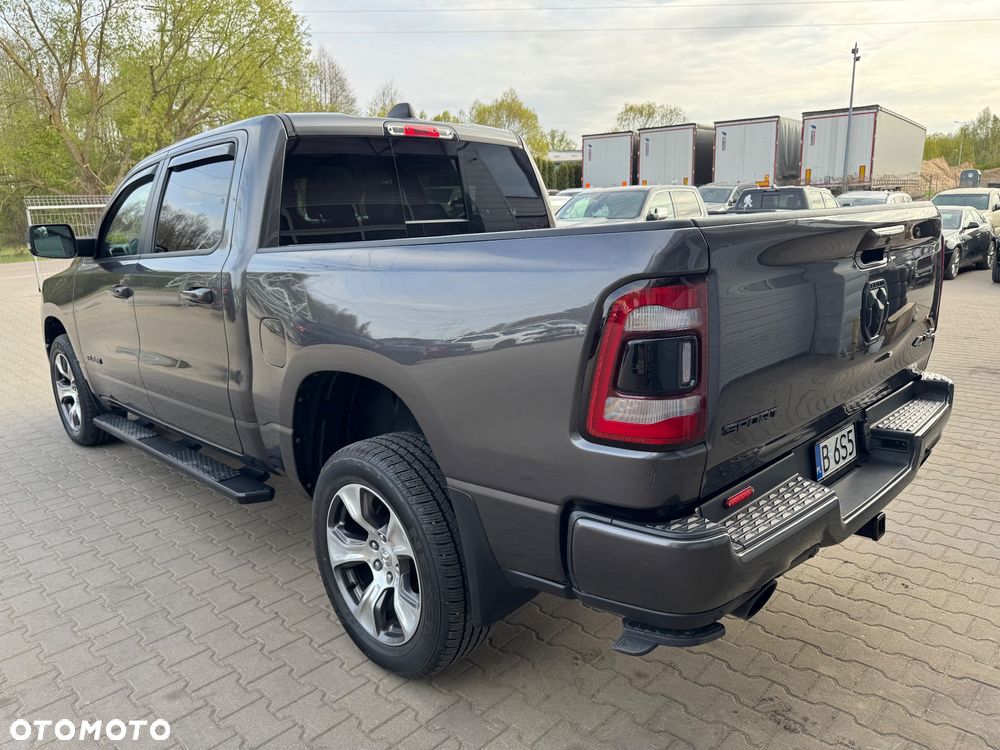 RAM 1500 5.7 Quad Cab Laramie - 9