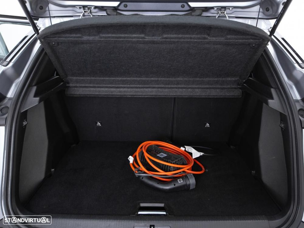 Peugeot e-2008 50 kWh Active Pack - 12