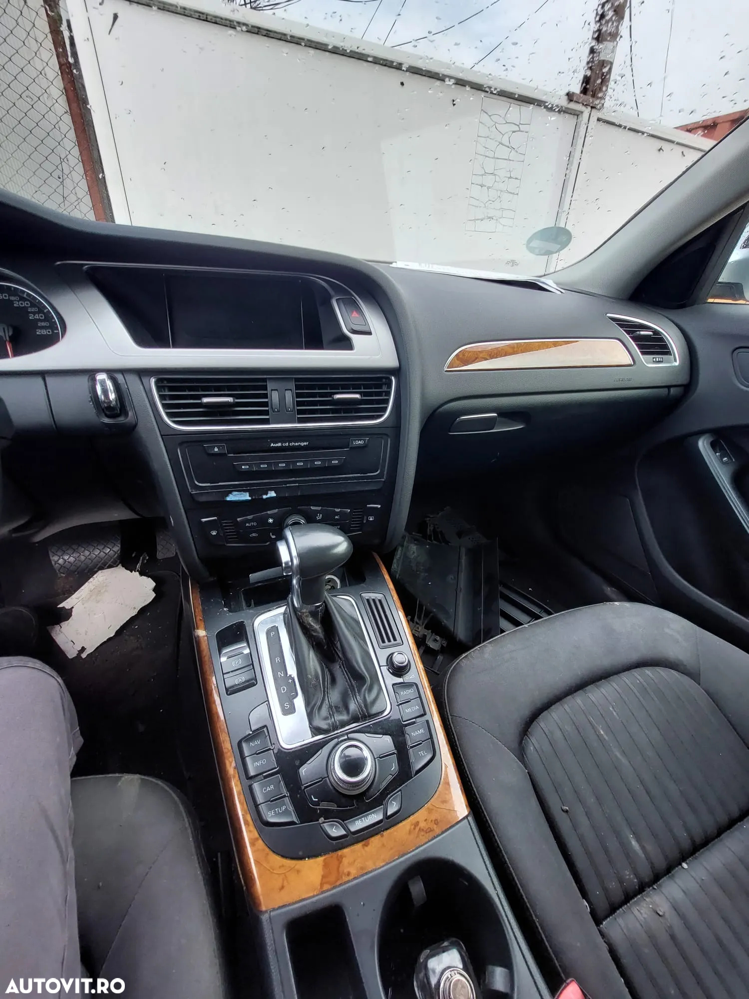 Dezmembrez Audi A4 8k 2.7 TDI - 11