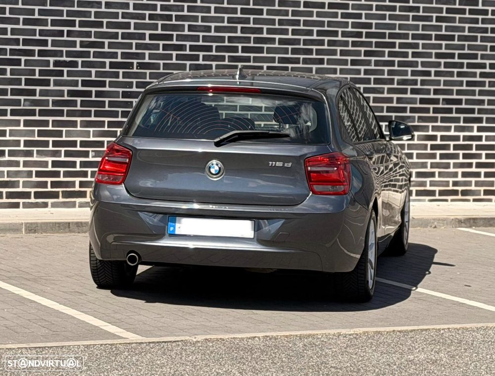 BMW 116 d EfficientDynamics Edition - 6