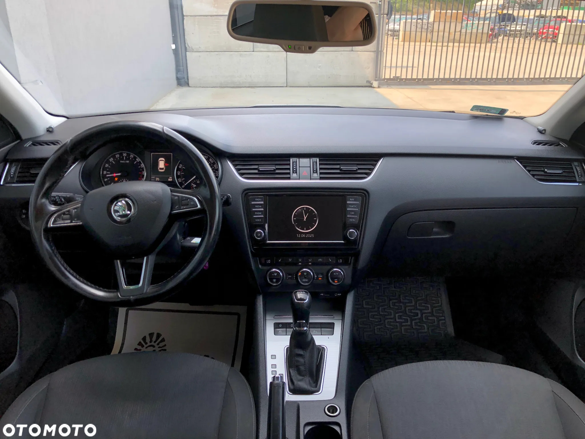Skoda Octavia 2.0 TDI Style DSG - 12