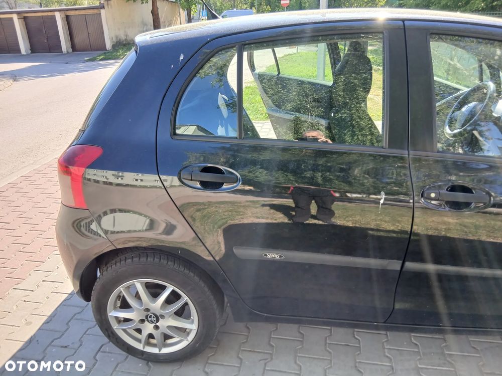 Toyota Yaris 1.3 Luna A/C - 7