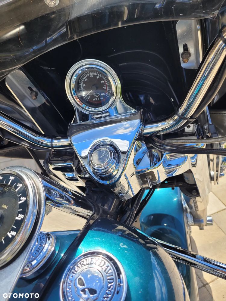 Harley-Davidson Touring Road King - 9