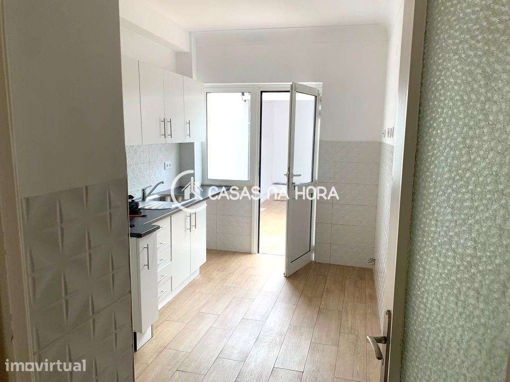 Apartamento T2 em Almada - Grande imagem: 3/15