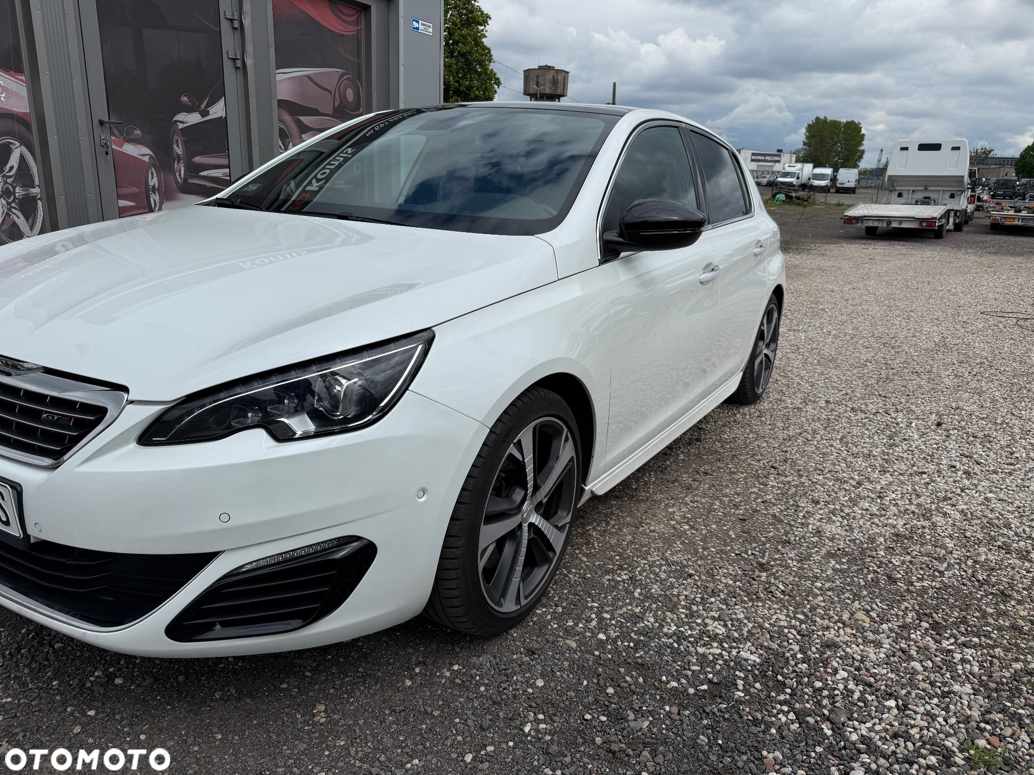 Peugeot 308 1.6 e-THP GT S&S - 9