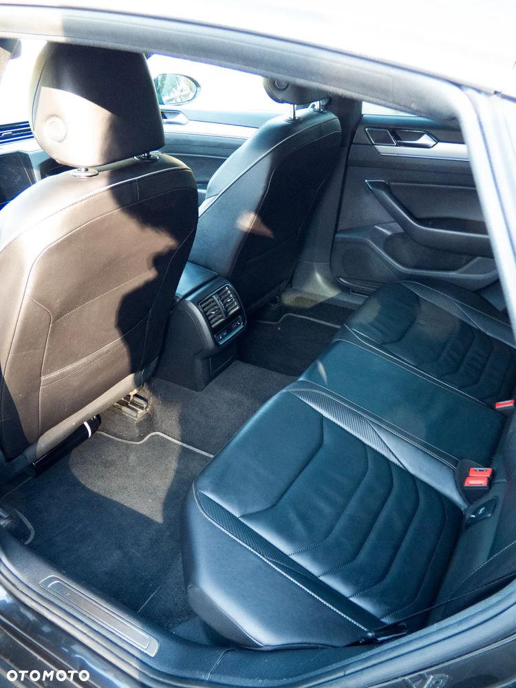 Volkswagen Arteon 2.0 TDI Bi-Turbo SCR 4Mot R-Line Edition DSG - 11