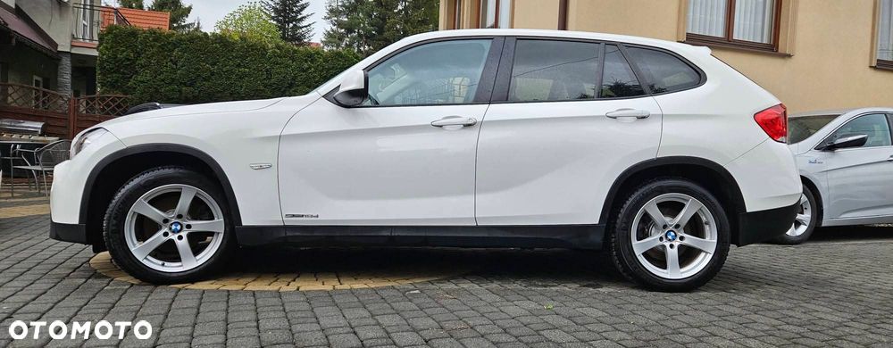 BMW X1 sDrive18d Sport Line - 12