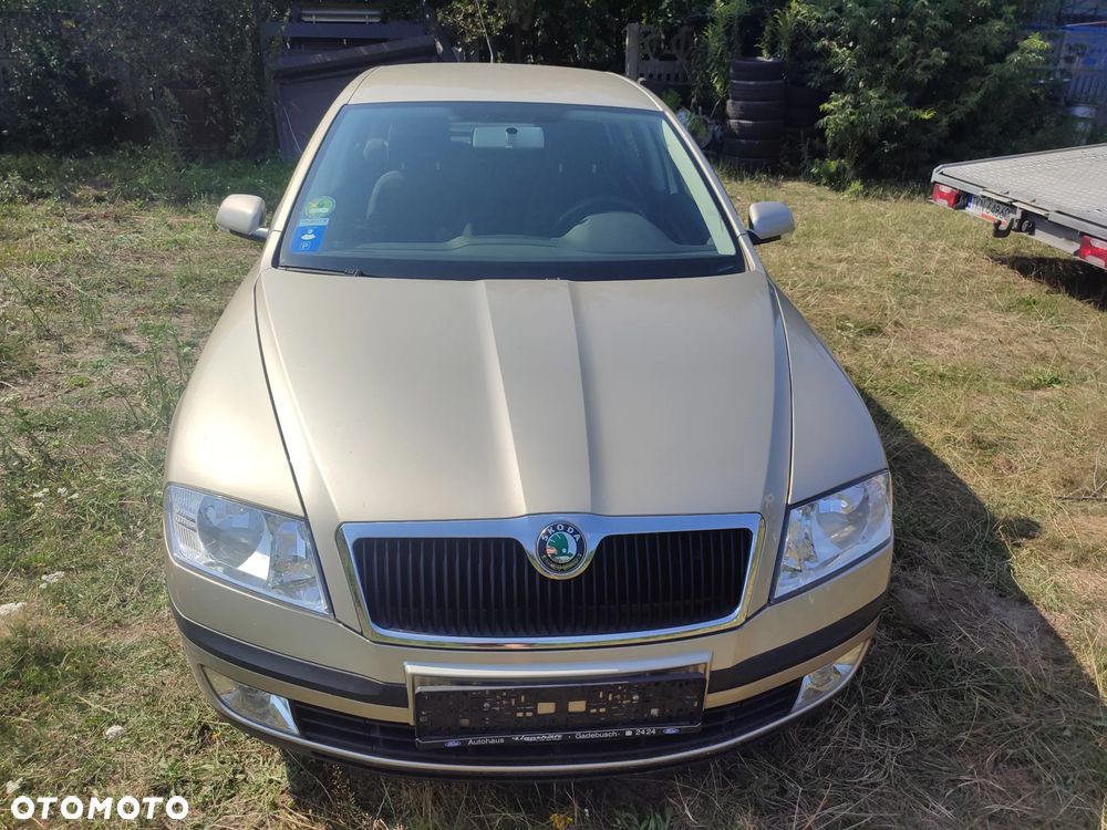 Skoda Octavia 1.6 Automatik Ambiente - 3