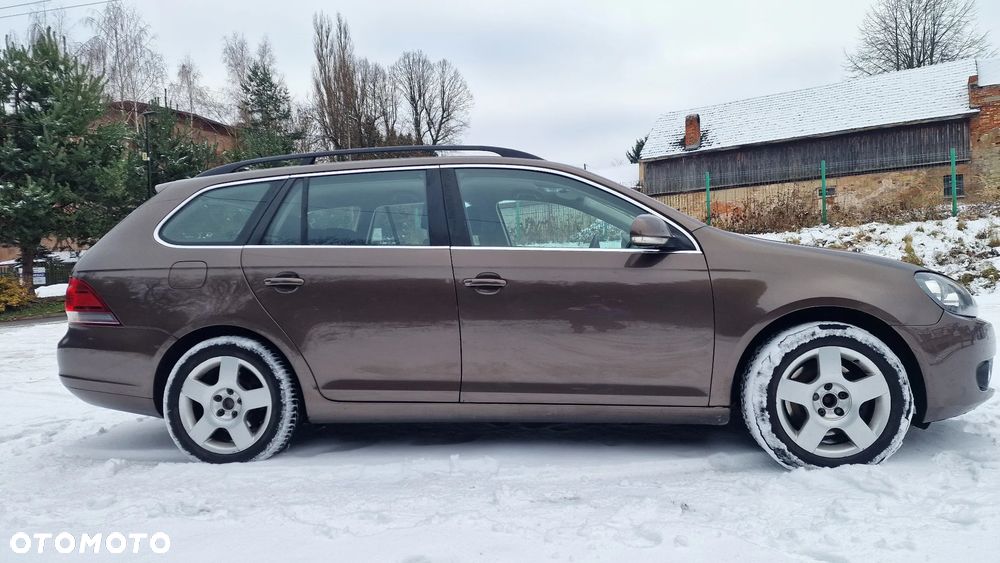 Volkswagen Golf 2.0 TDI DPF DSG Comfortline - 4