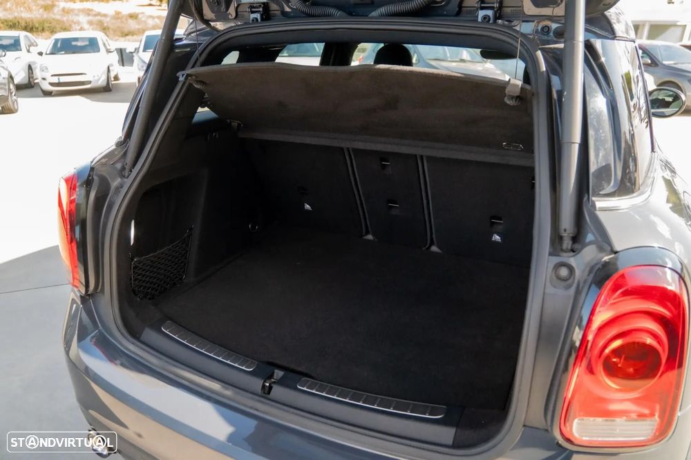 MINI Countryman Cooper SE ALL4 Auto - 34