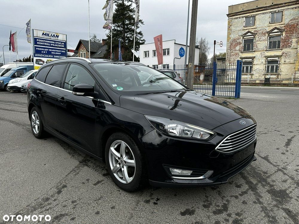 Ford Focus 1.0 EcoBoost Titanium Business - 8