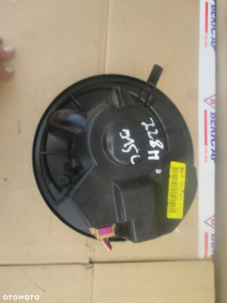 wentylator nawiewu Touran Caddy F983228M 1K1820015C - 1