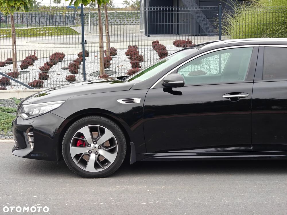 Kia Optima 2.0 T-GDI GT - 23
