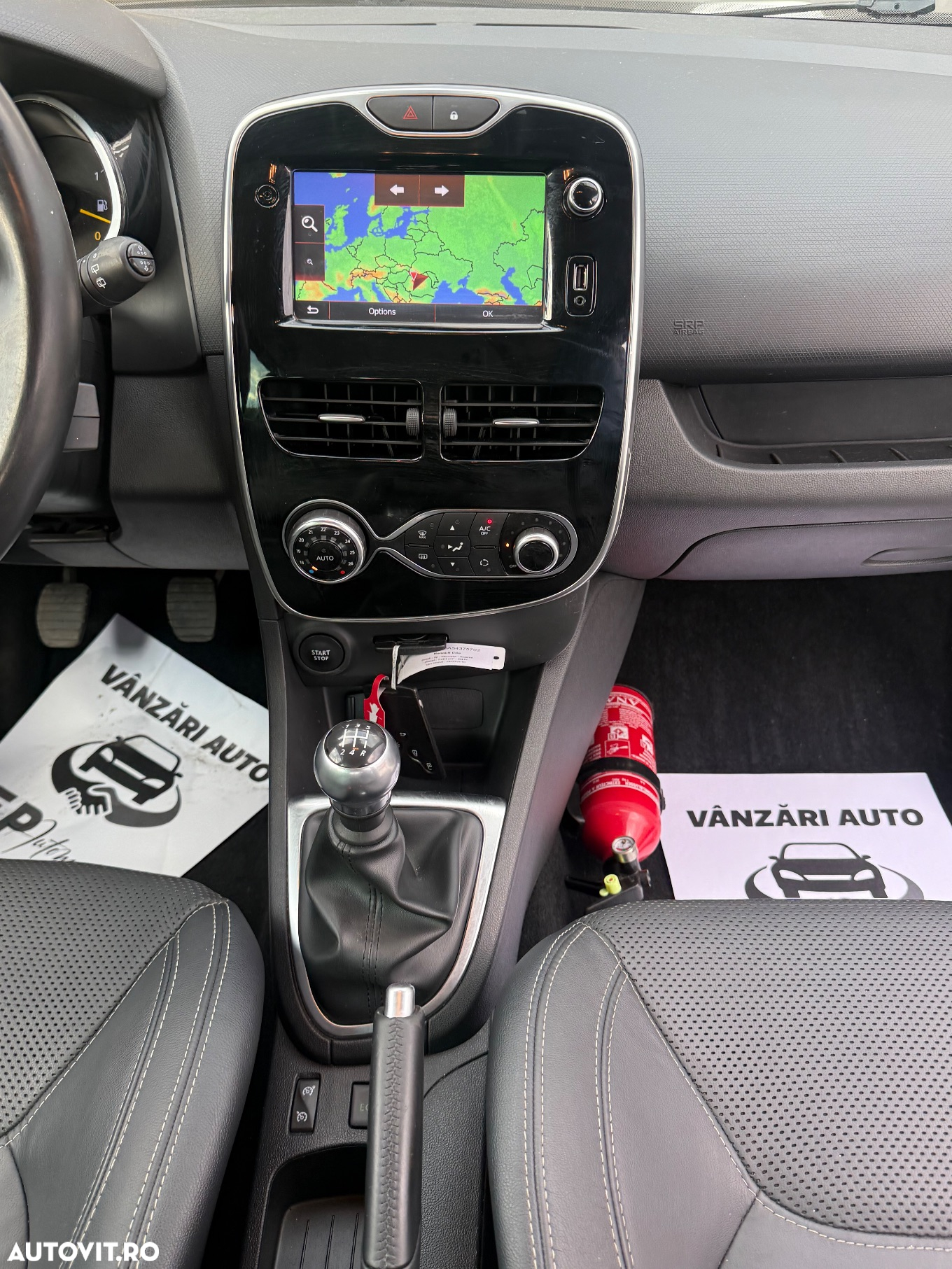 Renault Clio BLUE dCi 100 INTENS - 29