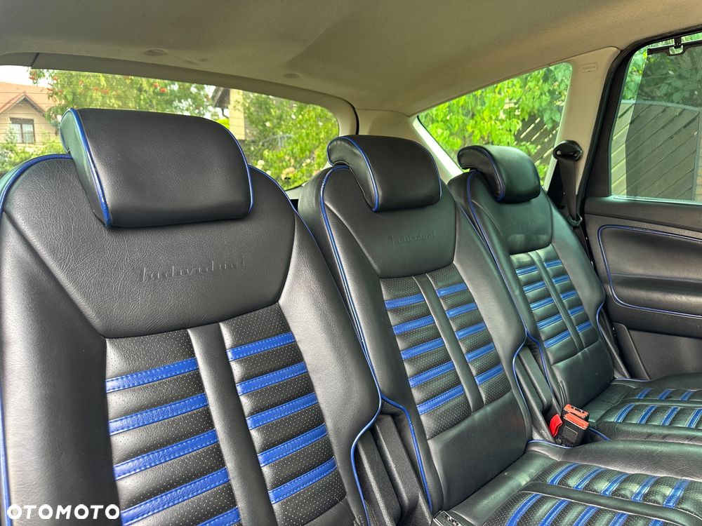 Ford S-Max - 16