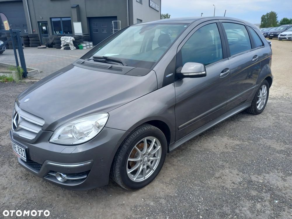 Mercedes-Benz Klasa B 180 BlueEFFICIENCY SPORT EDITION - 1