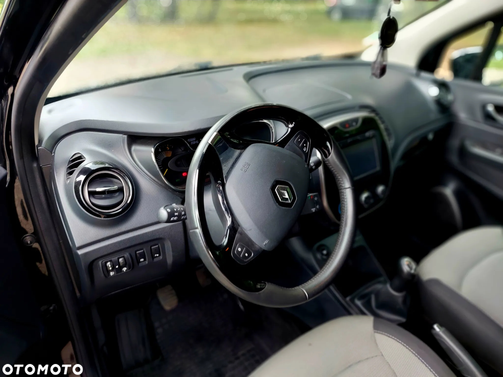 Renault Captur - 15