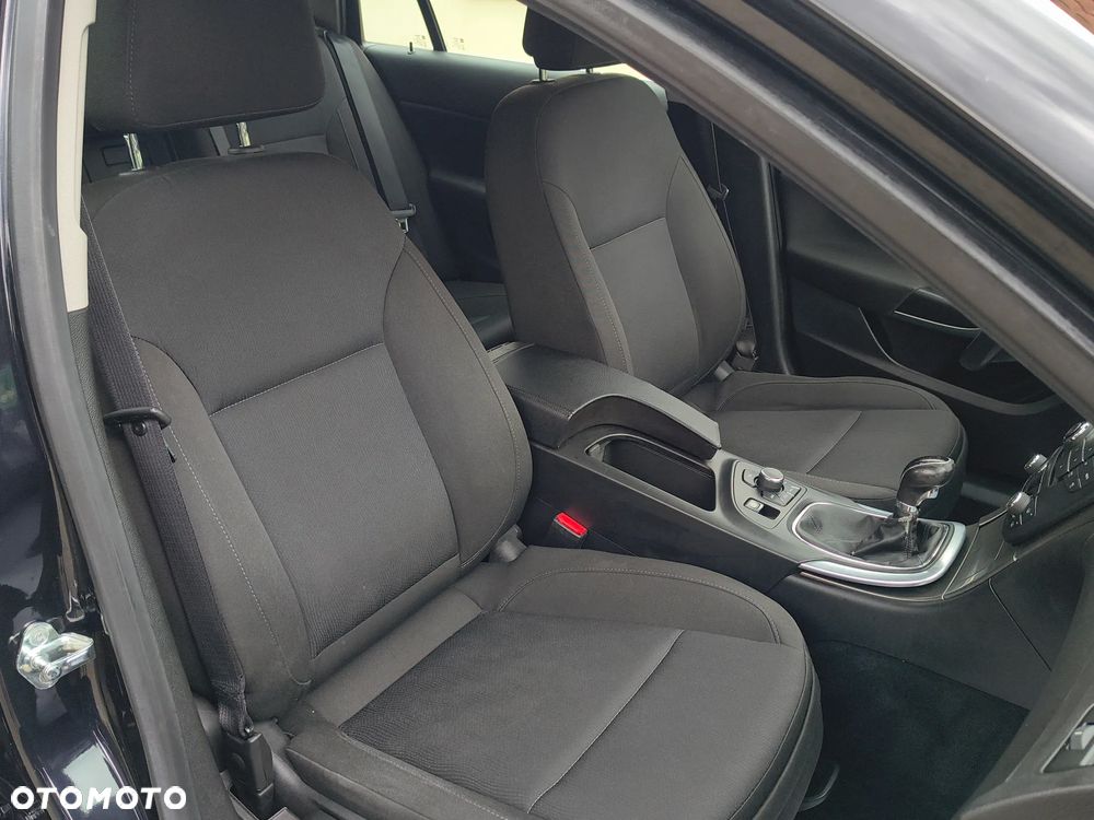 Opel Insignia 2.0 CDTI - 19