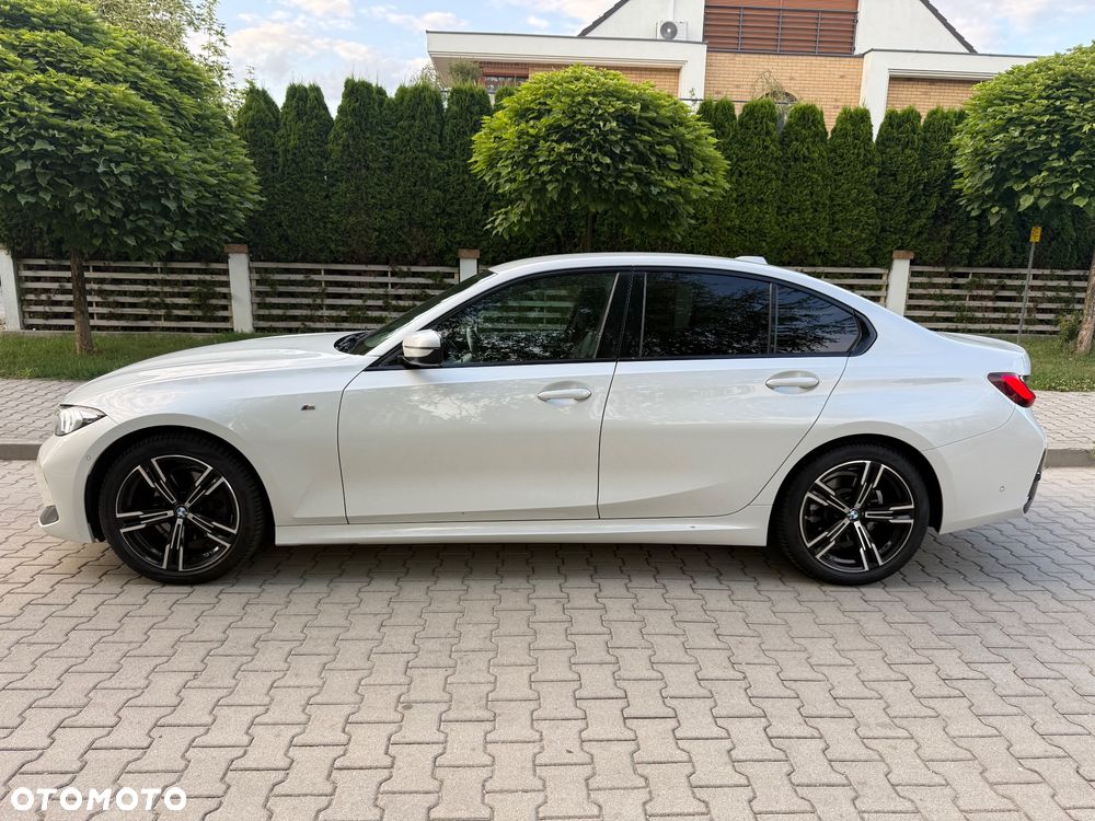 BMW Seria 3 320d xDrive M Sport sport - 1