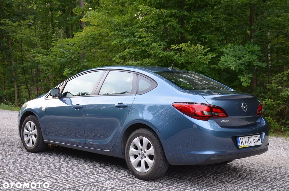 Opel Astra 1.6 Active - 3