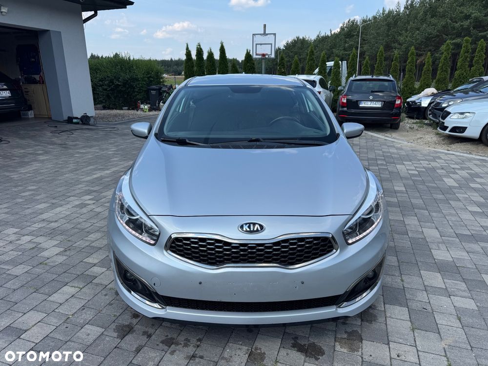 Kia ProCeed - 2