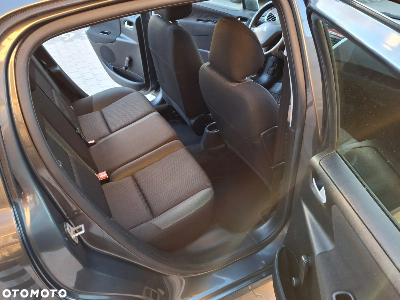 Peugeot 207 - 9