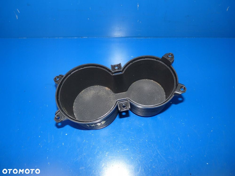 HYUNDAI IX35 UCHWYT NA KUBKI WKŁAD SCHOWKA - 1