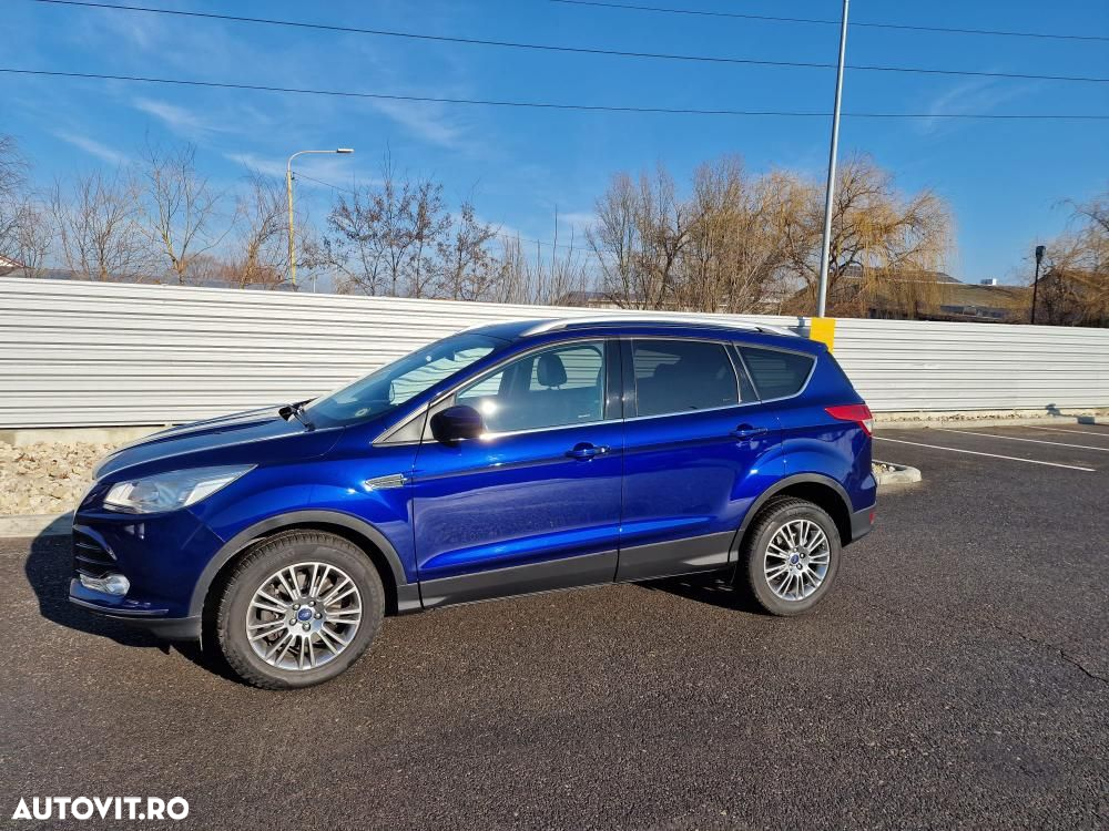 Ford Kuga 2.0 TDCi 4WD Powershift Titanium - 9
