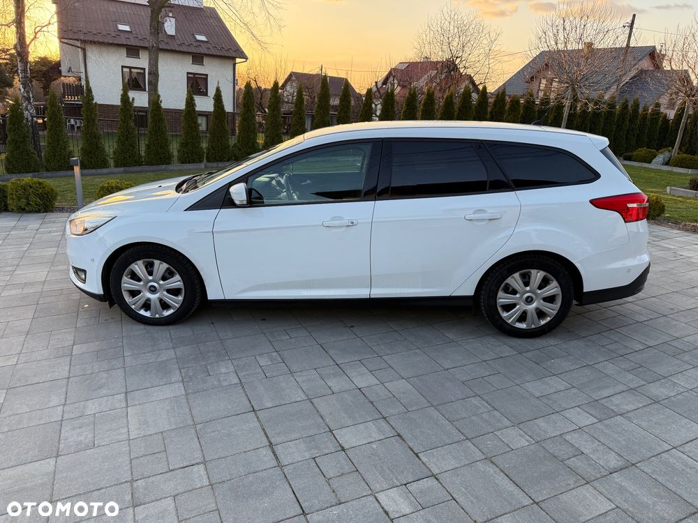 Ford Focus SW 1.5 TDCi DPF S&S - 4