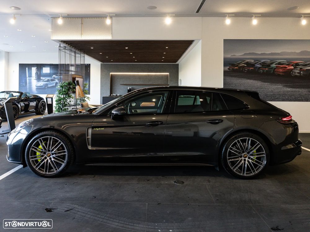 Porsche Panamera Sport Turismo 4 E-Hybrid Platinum Edition - 8