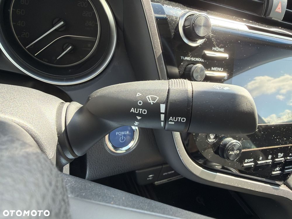 Toyota Camry 2.5 Hybrid Executive CVT - 15