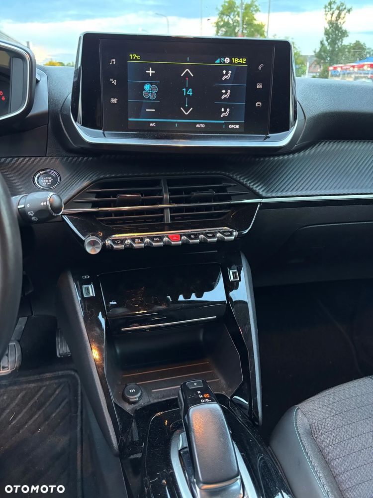 Peugeot 208 Allure Pack - 15