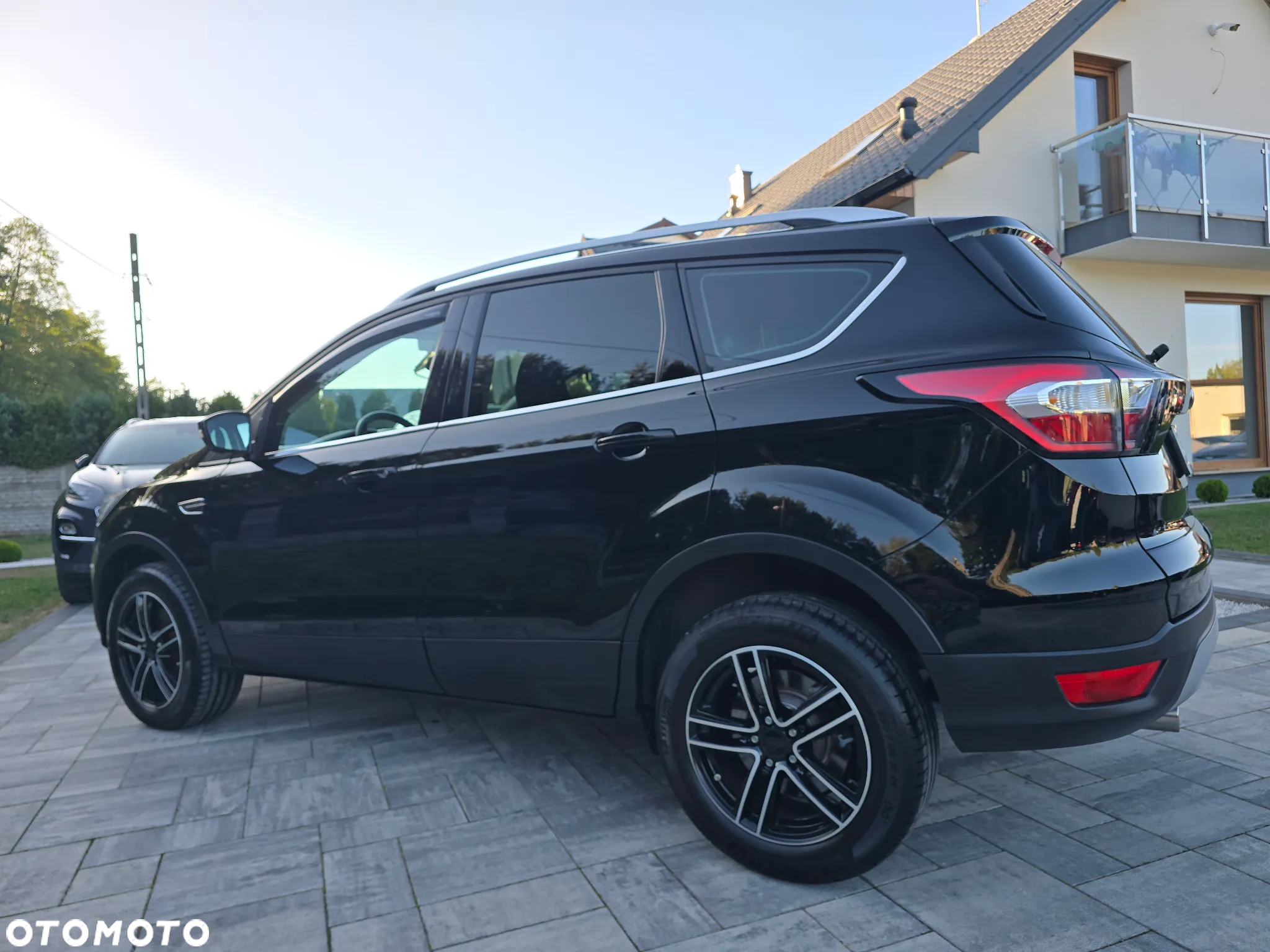 Ford Kuga 2.0 TDCi 4x4 Titanium - 15