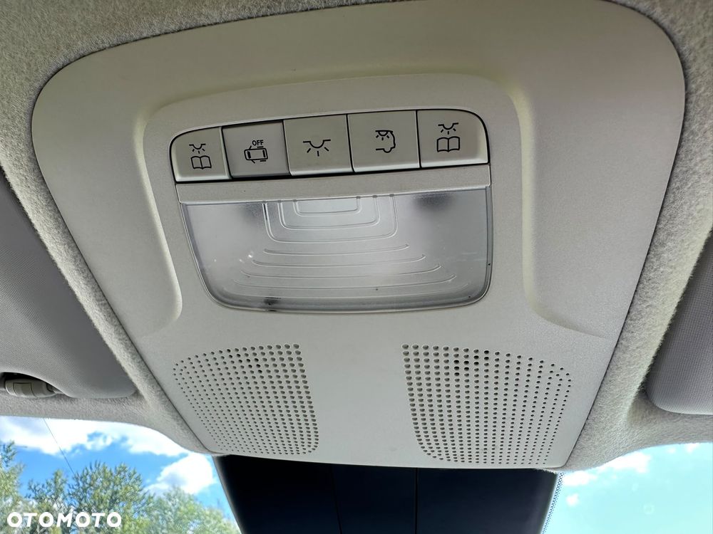 Mercedes-Benz VITO 2.1 diesel 190kM automat, WERSJA LONG L2H1, GWARANTOWANY PRZEBIEG! 2015 rok, ALUFELGI, CZUJNIKI PRKOWANIA, BEZWYPADKOWY! - 30