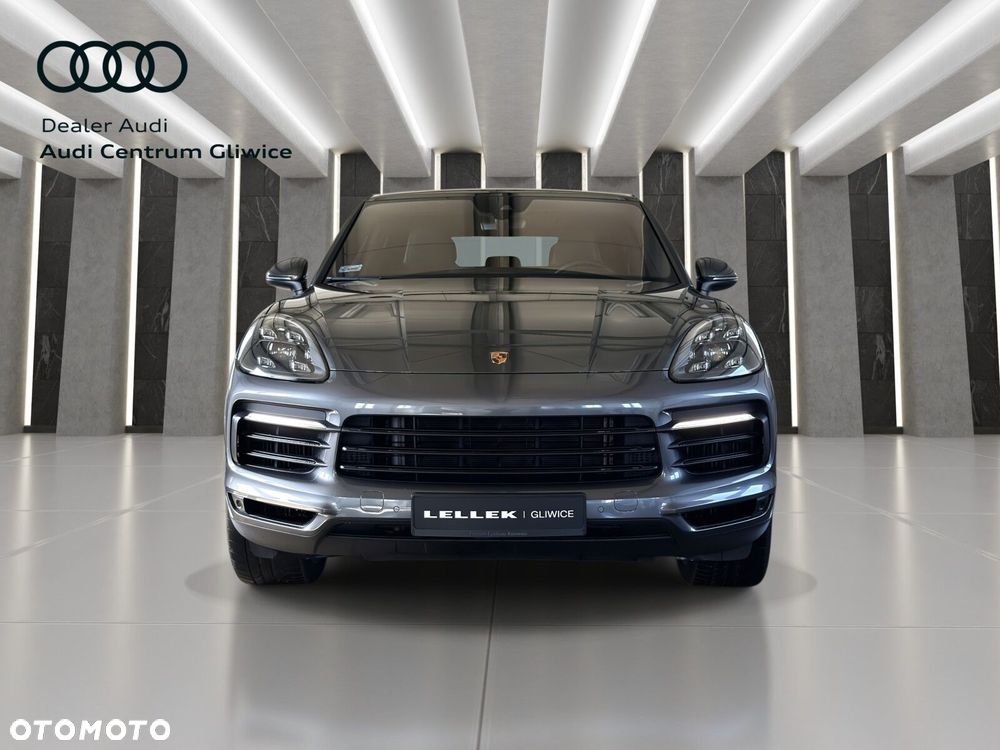 Porsche Cayenne - 10