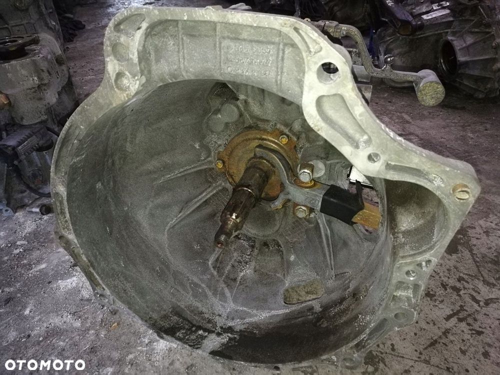 skrzynia '6' biegów iveco daily 3.0 e3 6s380 03-06 - 3