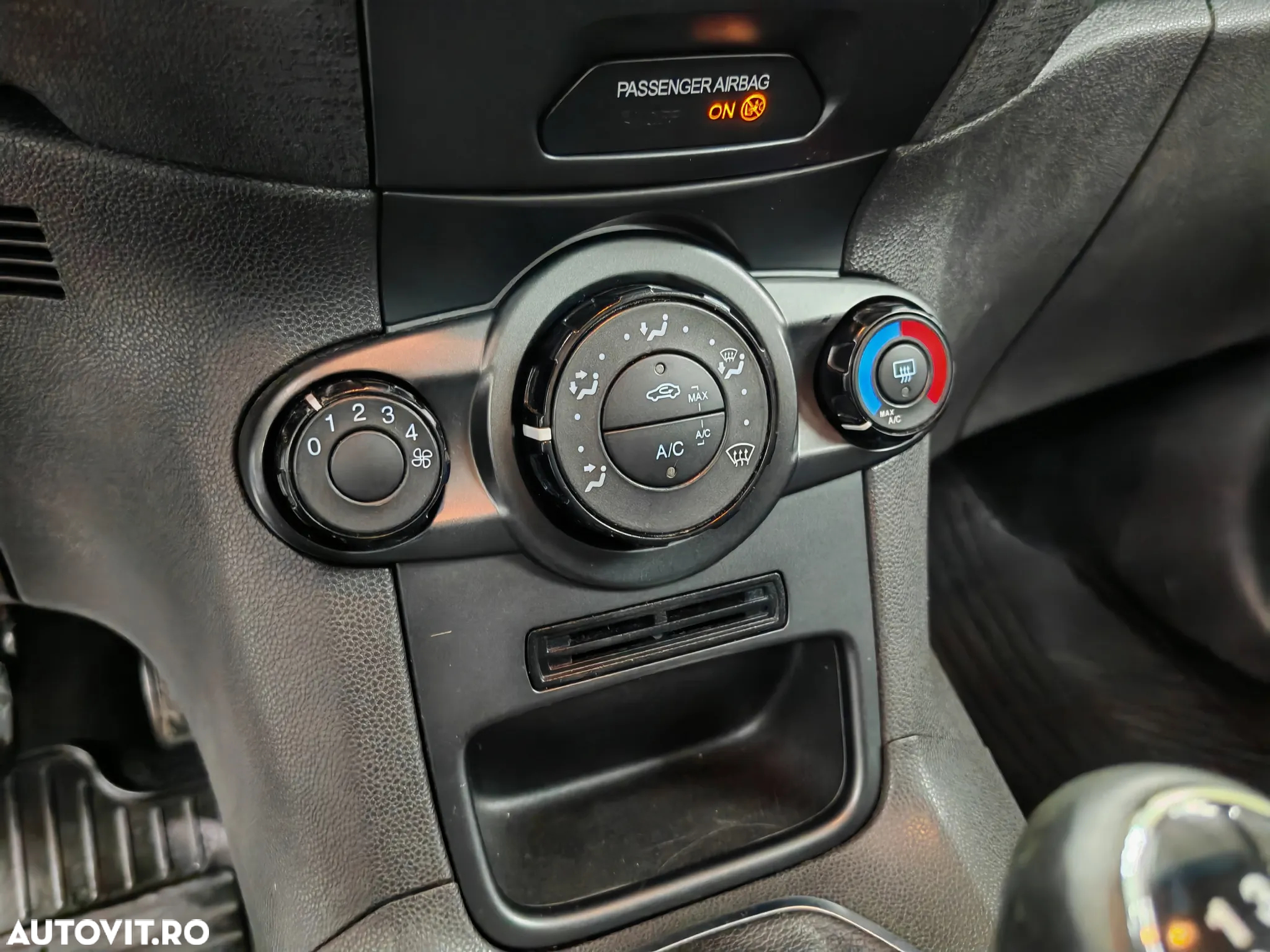 Ford Fiesta 1.0 Trend - 18