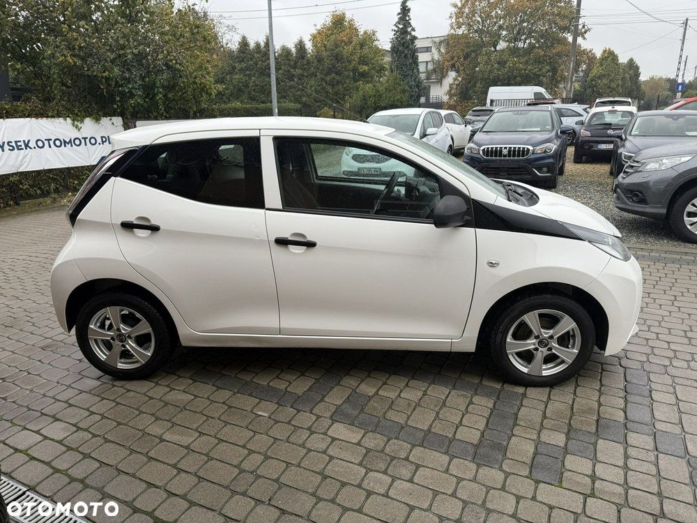 Toyota Aygo x - 5
